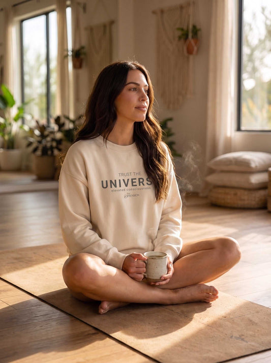 Relax Crew | Trust the Universe blk text